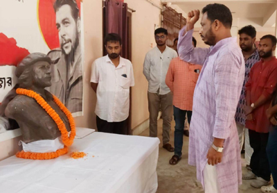DYFI observed the birth anniversary of Che Guevara at Chhatra Yuva Bhavan in Agartala on June 14.