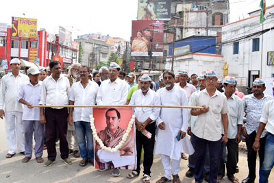 Congress leaders take out a procession to mark the death anniversary of former PM Rajiv Gandhi on May 21 in Agartala.