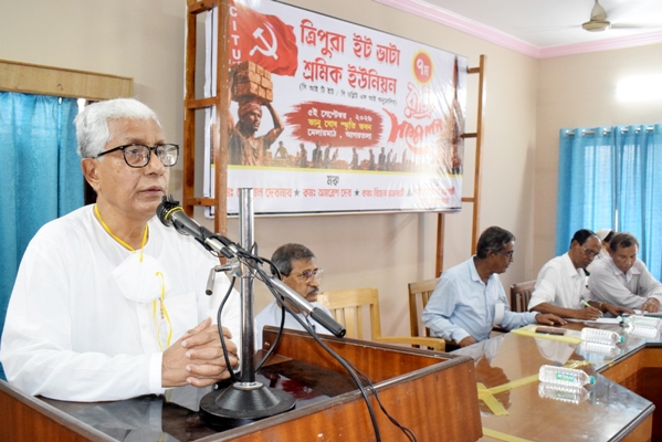 Former Tripura Chief Minister Manik Sarkar addresses the Brick Field Labour Union’s state conference in Agartala on September 5.