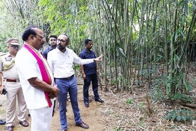 Tripura Governor Indrasena Reddy Nallu visited the Bamboo and Cane Development Institute at Lichu Bagan area of Agartala on September 24 and reviewed the activities of the institute.