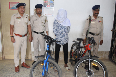 A thief was arrested by East Agartala police station on August 27 and recovered two stolen bicycles and a gold chain.