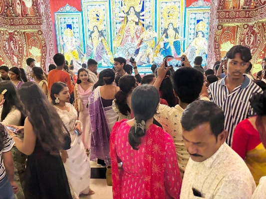 Huge crowds go pandal hopping in and around Agartala city on the night of Maha Saptami, ‘Durga Puja’ spirit in full swing across Tripura.