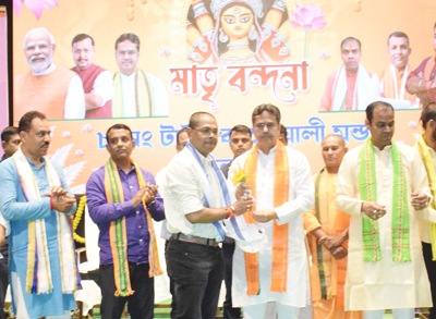 Chief Minister Dr Manik Saha attended Matri Bandana programme, organised by 8 Town Bardowali Mandal BJP Mahila Morcha at RS Bhavan in Agartala on October 6.