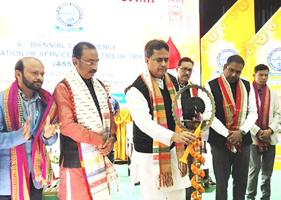 Chief Minister Dr Manik Saha attended a blood donation camp organized by Association of Tripura Engineers at Sukanta Academy auditorium in Agartala on February 14.