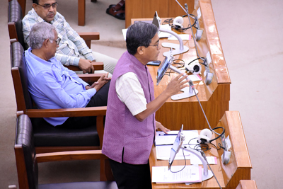 Leader of Opposition Jitendra Chaudhary speaks at the state assembly on March 20.