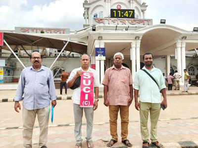 SUCI leaders met in a deputation at Agartala Railway Station on June 17 demanding better railway services.