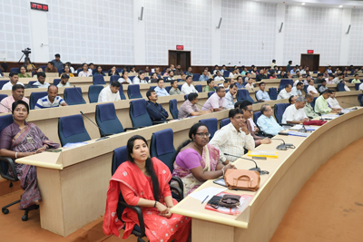 ARD Department Minister Sudhangshu Das attended a state level seminar on disease prevention and livestock surveillance in Agartala on July 7.