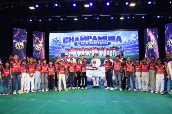 Chief Minister Dr Manik Saha giving awards to different cricket teams during the Annual Award Distribution Ceremony-2026 organized by the Tripura Cricket Association at Rabindra Satabarshiki Bhavan in Agartala on September 20.