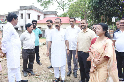 Rajya Sabha MP Rajib Bhattacharjee and Mayor of Agartala Municipal Corporation (AMC) Dipak Majumder visited the site of a proposed park under ward number 25 of AMC on May 16.