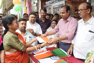 Leaders and workers of BJP Bardowali Mondal of Agartala distributed the national tricolour to pedestrians in the city as part of the Har Ghar Tiranga campaign on August 11.