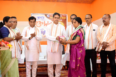 Chief Minister  Dr Manik Saha attended a blood donation camp organised by Unnayan Sangha Club in Agartala on September 13  to mark its 74th foundation day on September 13.