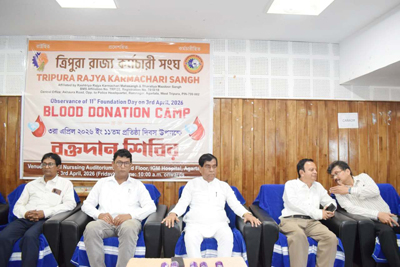 Tripura Rajya Karmachari Sangh (TRKS) organised a blood donation camp at Nursing College in presence of Mayor of Agartala Municipal Corporation (AMC) Dipak Majumder on April 3.