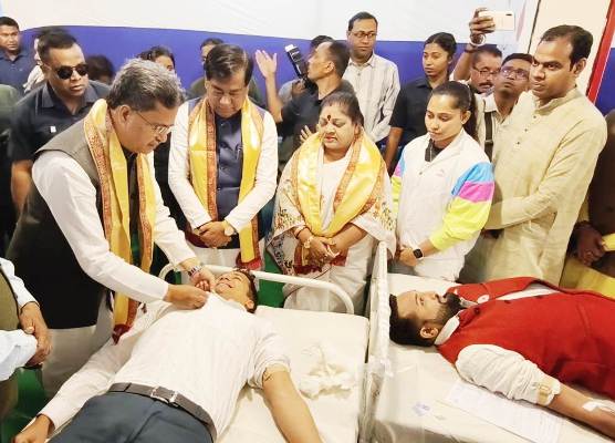 Chief Minister Dr Manik Saha attends a blood donation camp to mark the 28th death anniversary of his father late Makhan Lal Saha during a memorial programme held at ML Plaza in Agartala on February 2.