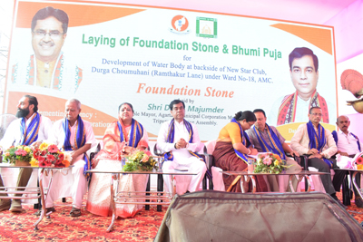 Mayor of Agartala Municipal Corporation (AMC) Dipak Majumder laid the foundation stone for a new park near Durga Chowmuhani Bazar on September 4.