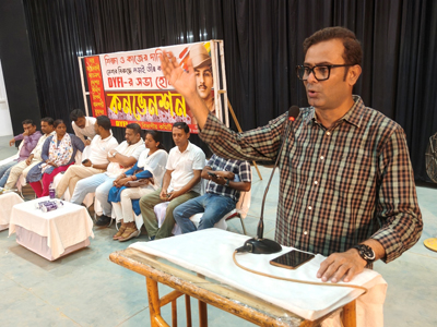 DYFI all India secretary Himagnaraj Bhattacharya addressed the Dukli Division Convention of DYFI at Kristi Bhavan in Agartala on June 5.