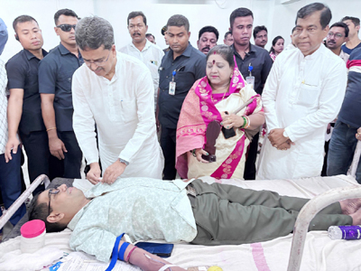 Chief Minister Dr Manik Saha and Mayor of Agartala Municipal Corporation (AMC) Dipak Majumder attended a blood donation camp organized by Ward number 20 of AMC in the city on August 9.