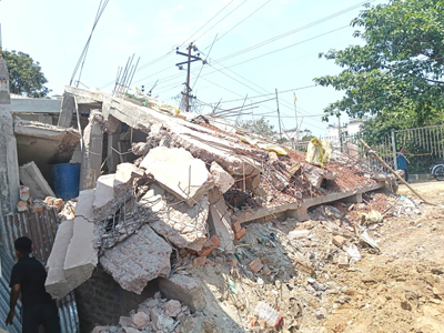 Agartala Municipal Corporation (AMC) task force conducts a demolition drive at Lake Chowmuhani market on April 7 morning against encroachment of government lands.