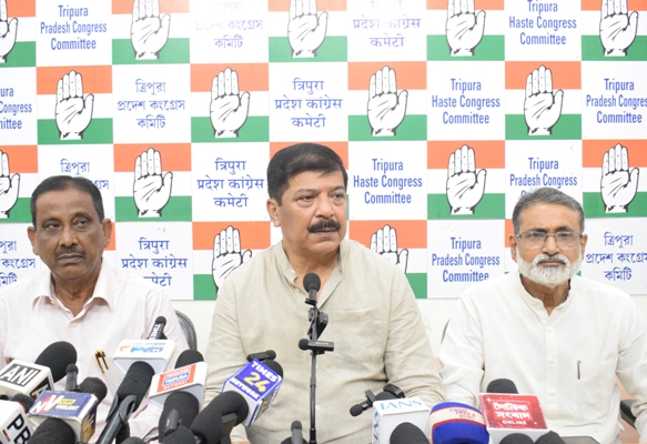 Tripura Pradesh Congress president Ashish Kumar Saha along with senior MLA Sudip Roy Barman addressed a press conference at Congress Bhavan in Agartala on July 26.