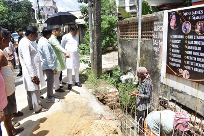 Mayor of Agartala Municipal Corporation (AMC) Dipak Majumder inspected drain construction works at Masterpara area of the city on August 29.