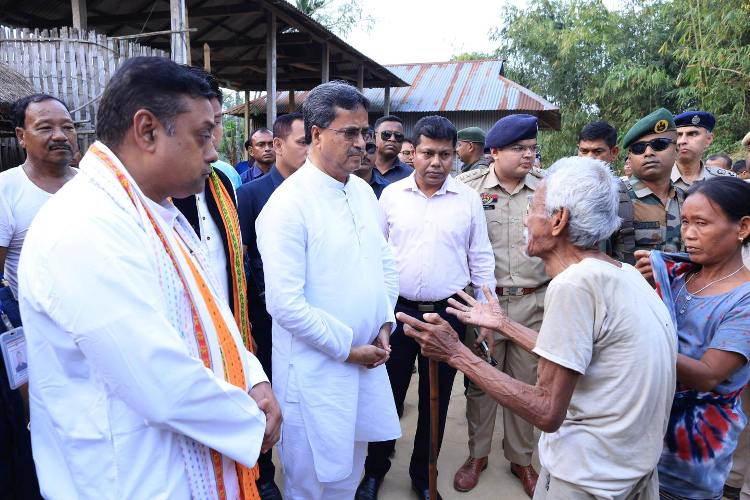 CM meets bereaved family after elephant attack, assures support