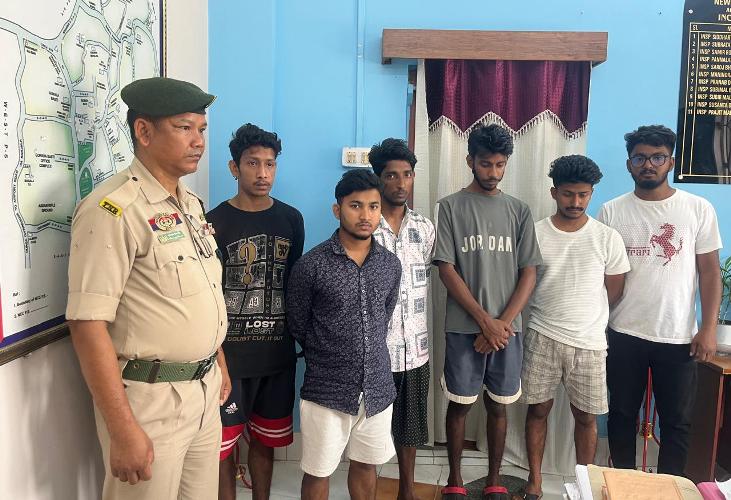 Six thieves arrested with stolen gold jewelleries, cash amount by NCC police station