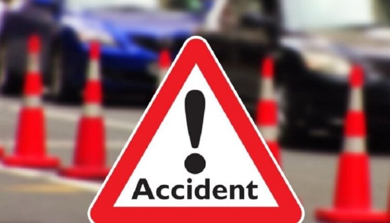 Bike rider killed in head-on collision with minister’s convoy at Bishalgarh Bypass