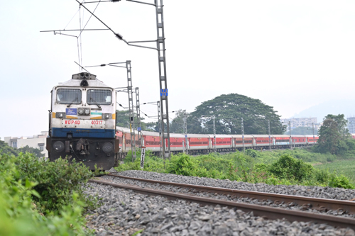 Kanchanjunga Express to be provided with LHB coaches