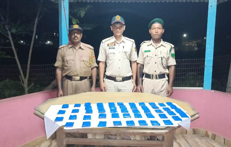 Large quantity of Yaba tablets seized in joint operation by BSF and Sonamura Police
