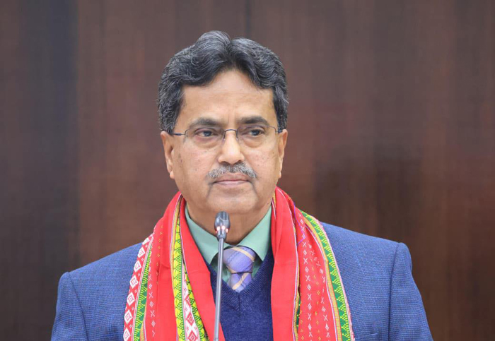 Tripura CM discusses border issues, Bangladesh polls with top Army officers  