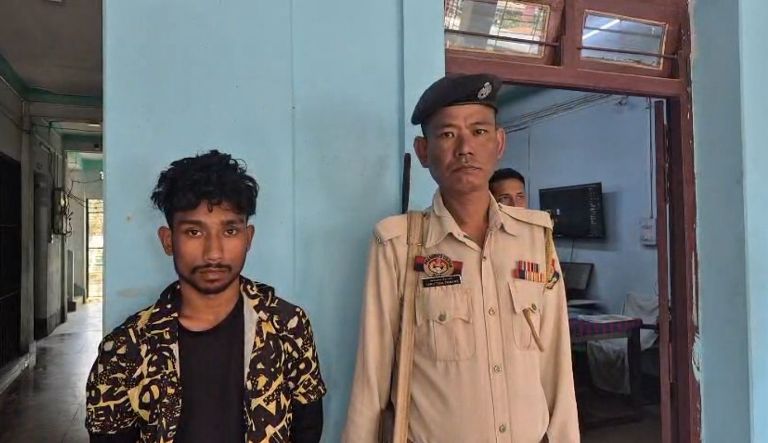 Bangladeshi youth arrested for illegal border crossing in Kadamtala, court sent him 14-days J C